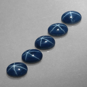 Pedras preciosas de safira estrela azul natural de  ct, corte oval, opaco