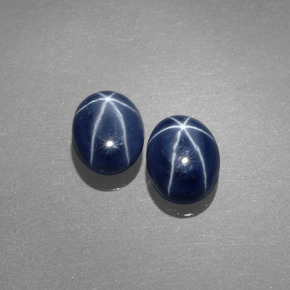Pedras preciosas de safira estrela azul natural de  ct, corte oval, opaco