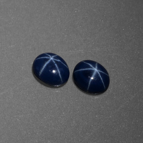 Pedras preciosas de safira estrela azul natural de  ct, corte oval, opaco