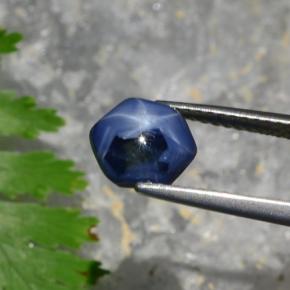 Safira estrela azul natural 1,94ct, forma extravagante, opaco