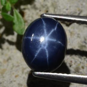 Safira estrela azul natural 4,81ct, corte oval, opaco