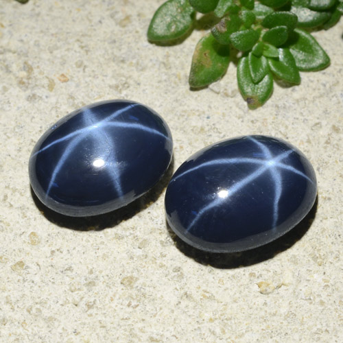 Pedras preciosas de safira estrela azul natural de 5,14 ct, corte oval, opaco