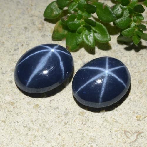 Pedras preciosas de safira estrela azul natural de 4,75 ct, corte oval, opaco