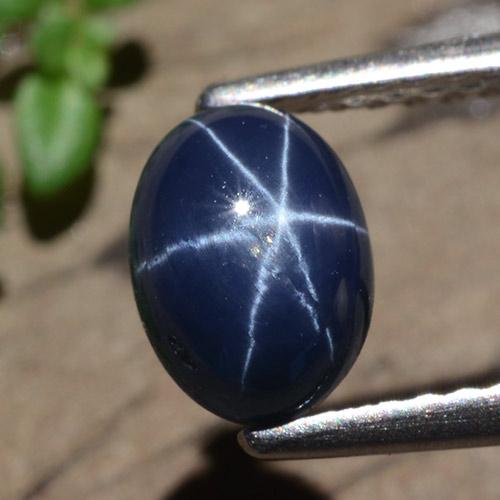 Safira estrela azul natural 1,58ct, corte oval, opaco