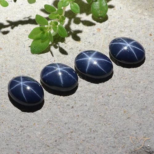 Pedras preciosas de safira estrela azul natural de 4,49 ct, corte oval, opaco