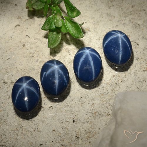 2.84ctw Natural Azul marinho profundo Safira estrela, oval, Opaco