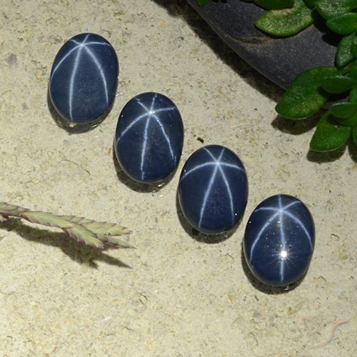 3.20ctw Natural Azul profundo Safira estrela, oval, Opaco