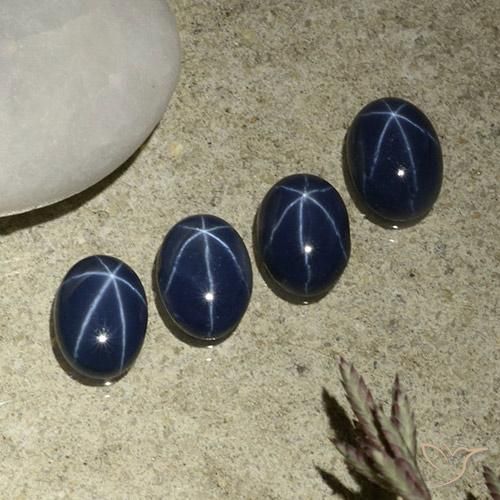 Pedras preciosas de Safira estrela Azul profundo natural de 3.82 ct, oval, Opaco