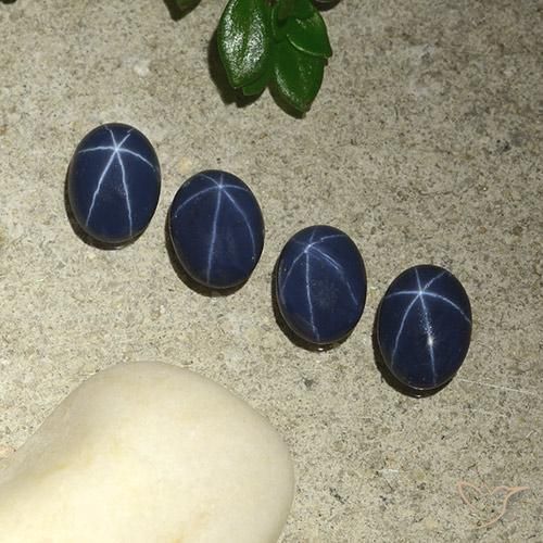 Pedras preciosas de Safira estrela Azul marinho profundo natural de 3.56 ct, oval, Opaco