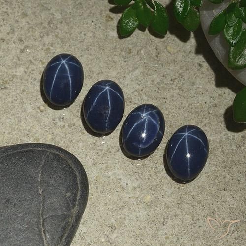 3.81ctw Natural Azul escuro Safira estrela, oval, Opaco