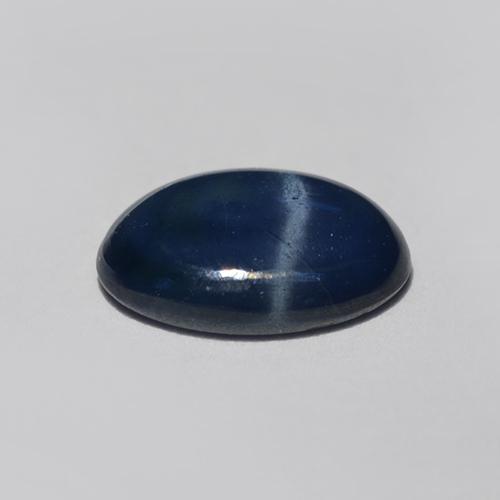 Safira estrela azul natural 0,85ct, corte oval, translúcido