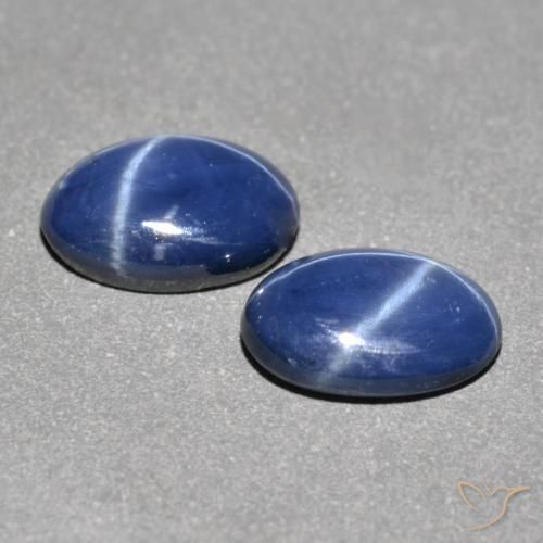 Pedras preciosas de Safira estrela Azul-marinho natural de 1.84 ct, oval, Translúcido