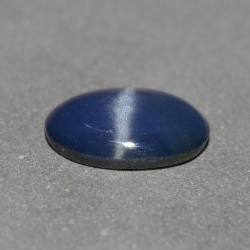 Safira estrela azul natural 0,72ct, corte oval, translúcido
