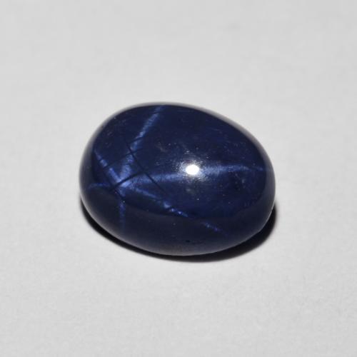 Safira estrela azul natural 1,90ct, corte oval, opaco