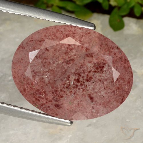 11.28ct Natural rosa rosa Quartzo Morango, oval, Translúcido
