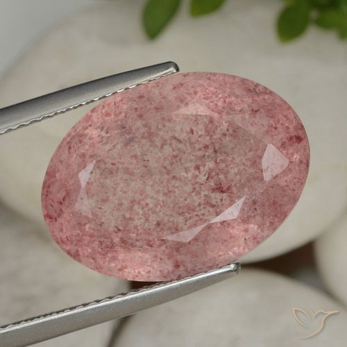 14.16ct Natural Rosa Intenso Quartzo Morango, oval, Translúcido