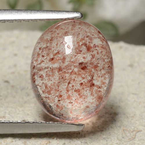 4.18ct Natural Rosa Terroso Quartzo Morango, oval, Translúcido