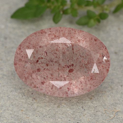 4.88ct Natural Rosa Terroso Quartzo Morango, oval, Translúcido
