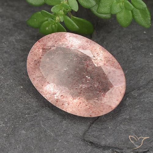 Quartzo Morango Rosa Médio Claro Natural 4.78ct, oval, Translúcido