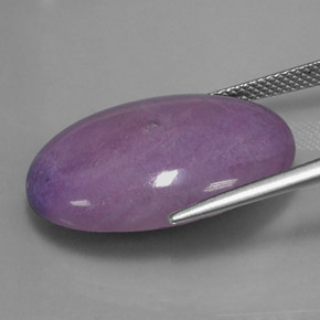 Sugilita multicolorido natural 20,51ct, corte oval, opaco