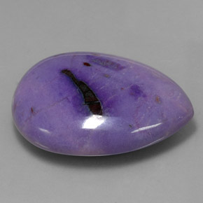 Sugilita multicolorido natural 52,37ct, formato de pêra, opaco