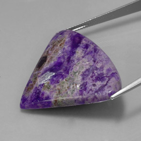 Sugilita multicolorido natural 40,80ct, forma extravagante, opaco