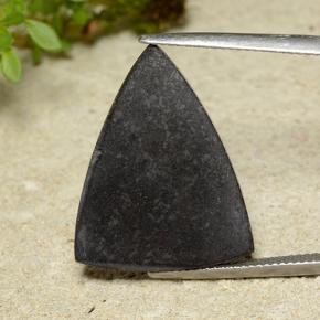 Sugilita Violeta médio Natural 14.82ct, Trilhão, Opaco