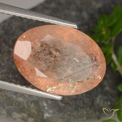 Pedra do Sol Medium Light-Orange Natural 5.54ct, oval, Translúcido
