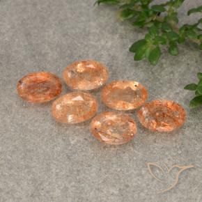 Pedras preciosas de Pedra do Sol laranja quente natural de 2.27 ct, oval, Translúcido