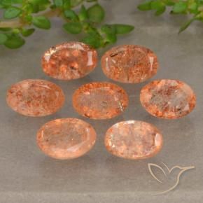Pedras preciosas de Pedra do Sol Laranja Médio-Claro natural de 3.92 ct, oval, Translúcido