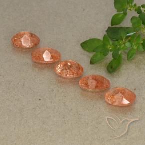 Pedras preciosas de Pedra do Sol laranja avermelhado natural de 3.92 ct, oval, Translúcido