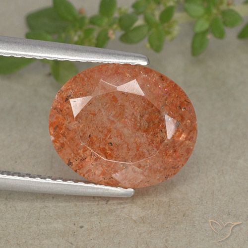Pedra do sol laranja natural 3,83ct, corte oval, translúcido
