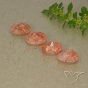 Pedras preciosas de Pedra do Sol laranja avermelhado natural de 3.37 ct, oval, Translúcido
