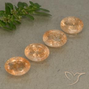 Pedras preciosas de Pedra do Sol Laranja claro natural de 3.62 ct, oval, Translúcido