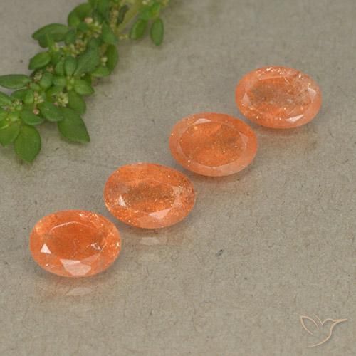 Pedras preciosas de Pedra do Sol Laranja Profundo natural de 3.46 ct, oval, Translúcido