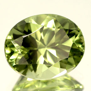 Diopsídio tashmarine verde natural 2,85ct, corte oval, VVS