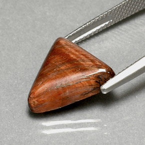 Tiger's eye marrom natural 7,11ct, trillion, opaco