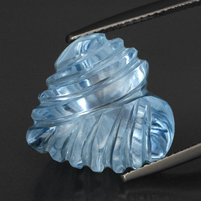 Topázio azul natural 21,42ct, formato de coração, transparente