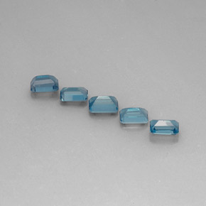 Pedras preciosas de topázio azul natural de  ct, corte esmeralda, VVS-VS