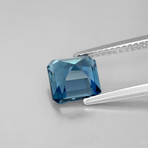 Topázio azul natural 2,05ct, corte esmeralda, VVS-VS