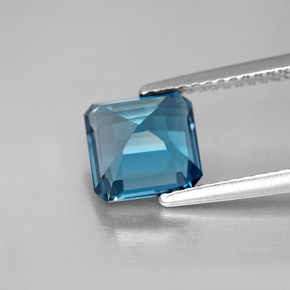 Topázio azul natural 2,53ct, corte esmeralda, VS