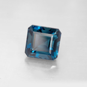Topázio azul natural 2,63ct, corte esmeralda, VVS-VS