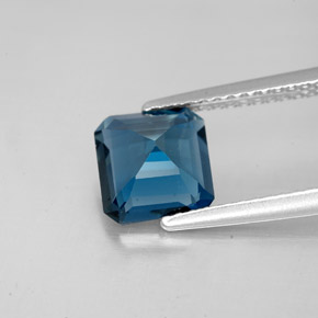 Topázio azul natural 1,90ct, corte esmeralda, VVS-VS