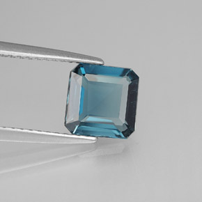 Topázio azul natural 1,48ct, corte esmeralda, VVS-VS
