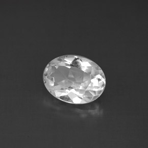 Topázio branco natural 1,62ct, corte oval, VS