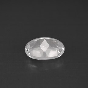 Topázio branco natural 1,62ct, corte oval, VS