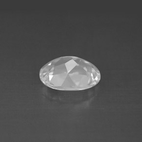 Topázio branco natural 1,60ct, corte oval, VVS-VS