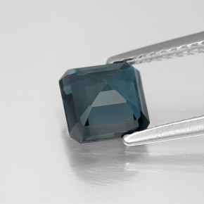 Topázio azul natural 1,91ct, corte esmeralda, VVS