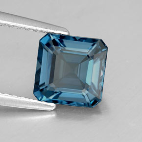 Topázio azul natural 1,98ct, corte esmeralda, VS