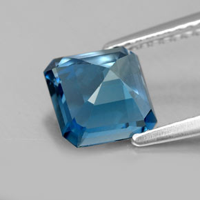 Topázio azul natural 2,23ct, corte esmeralda, VS